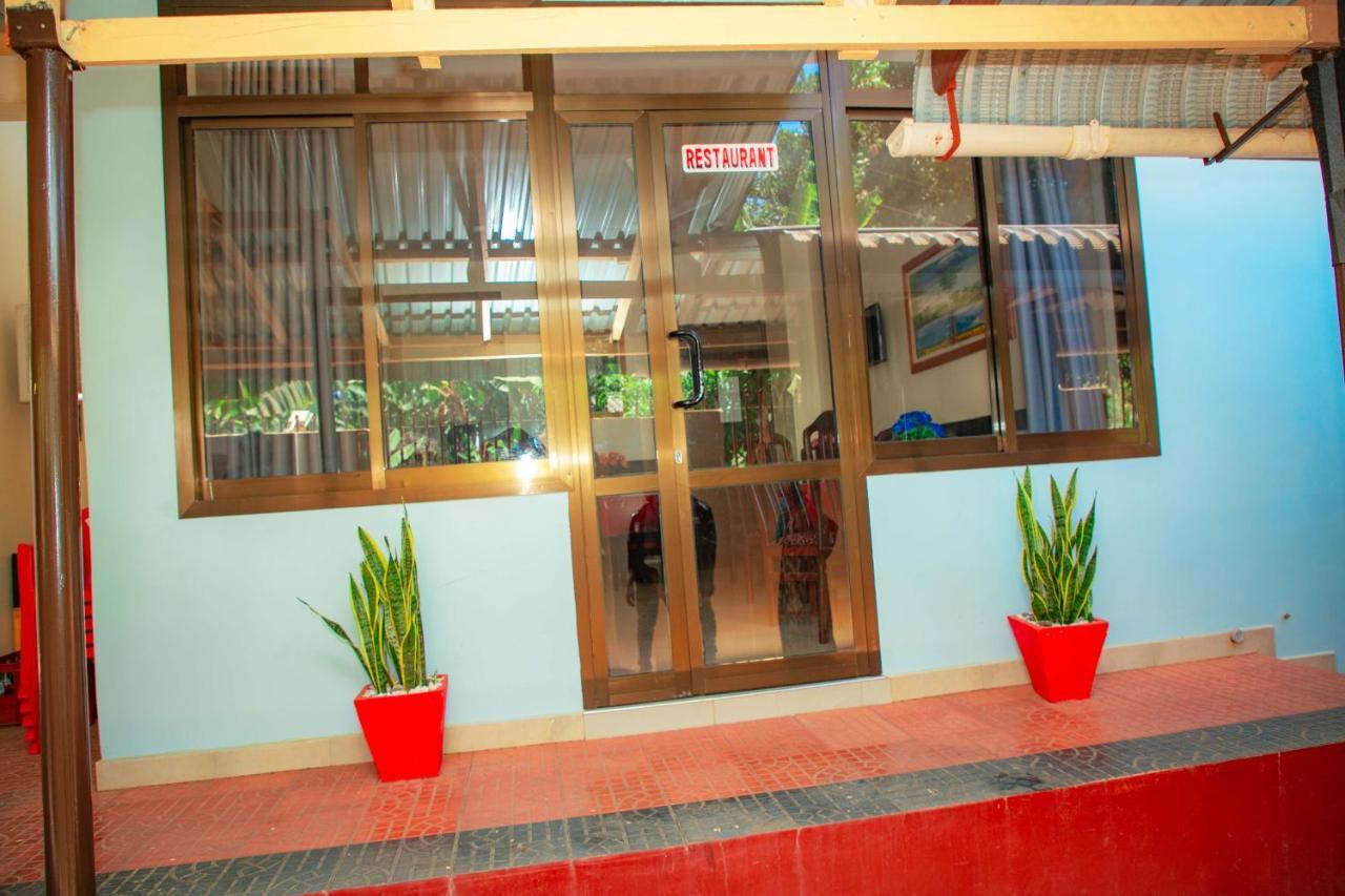 Kilimanjaro White House Hotel Moshi Exterior photo