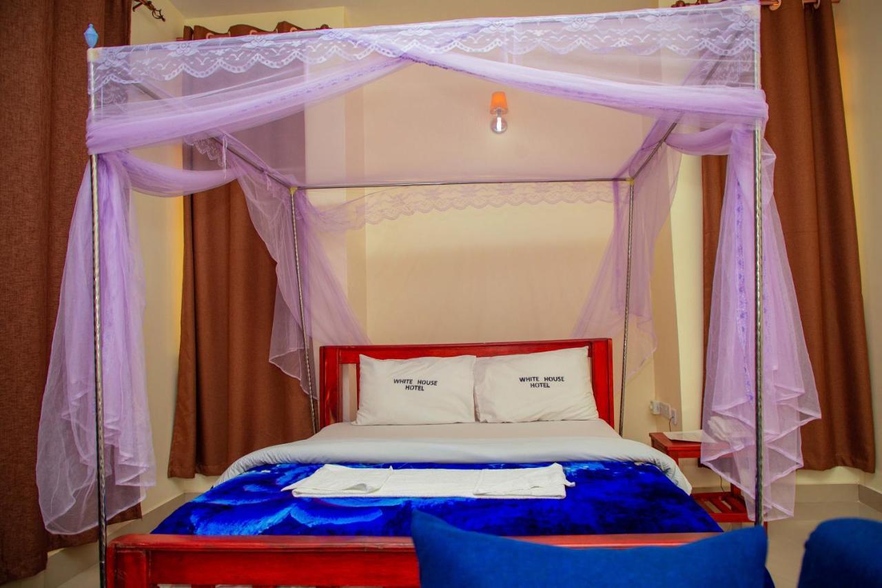 Kilimanjaro White House Hotel Moshi Exterior photo