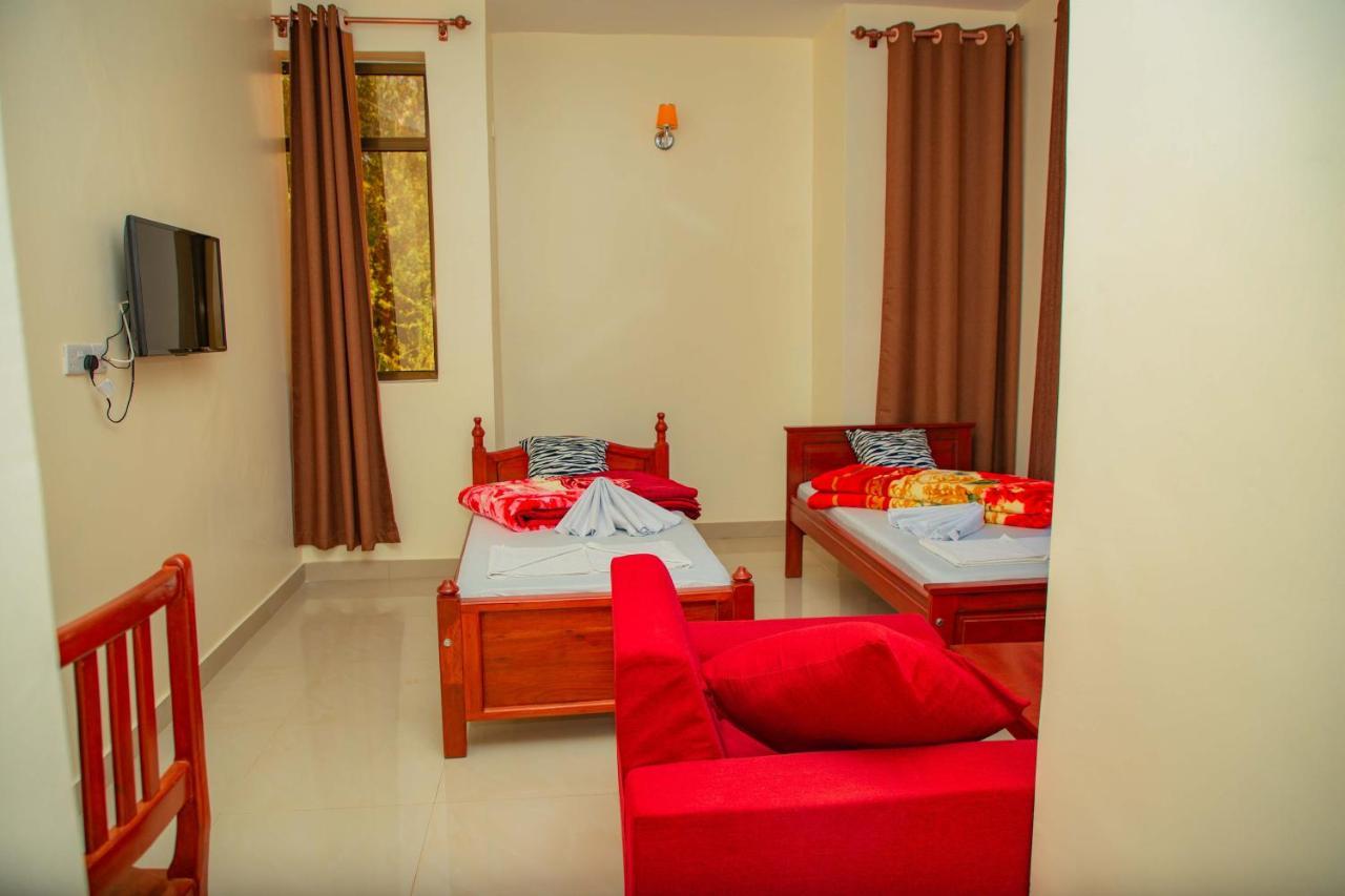 Kilimanjaro White House Hotel Moshi Exterior photo