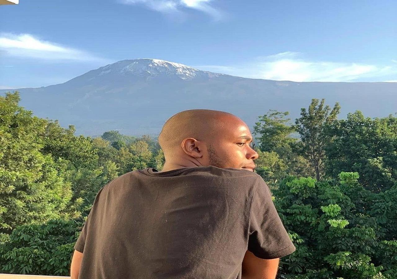 Kilimanjaro White House Hotel Moshi Exterior photo